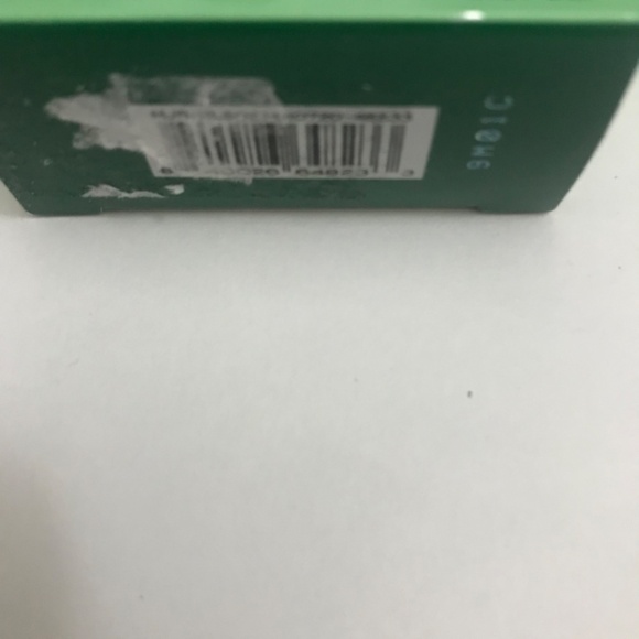 Marc Jacob Blacquer Cherry 2-piece Mini Eye Set - Picture 5 of 7